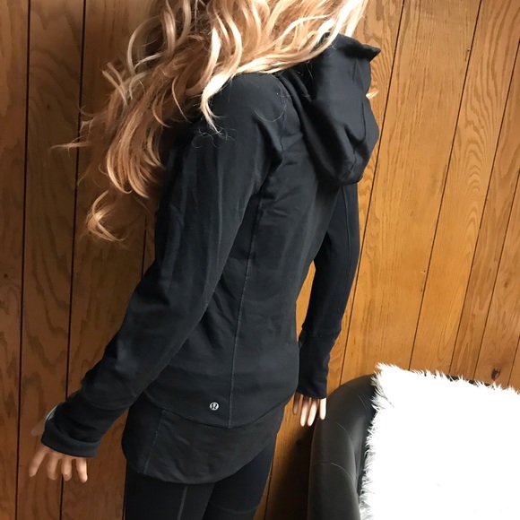 Lululemon Stride Jacket II Bordeaux Drama - Picture 5 of 15